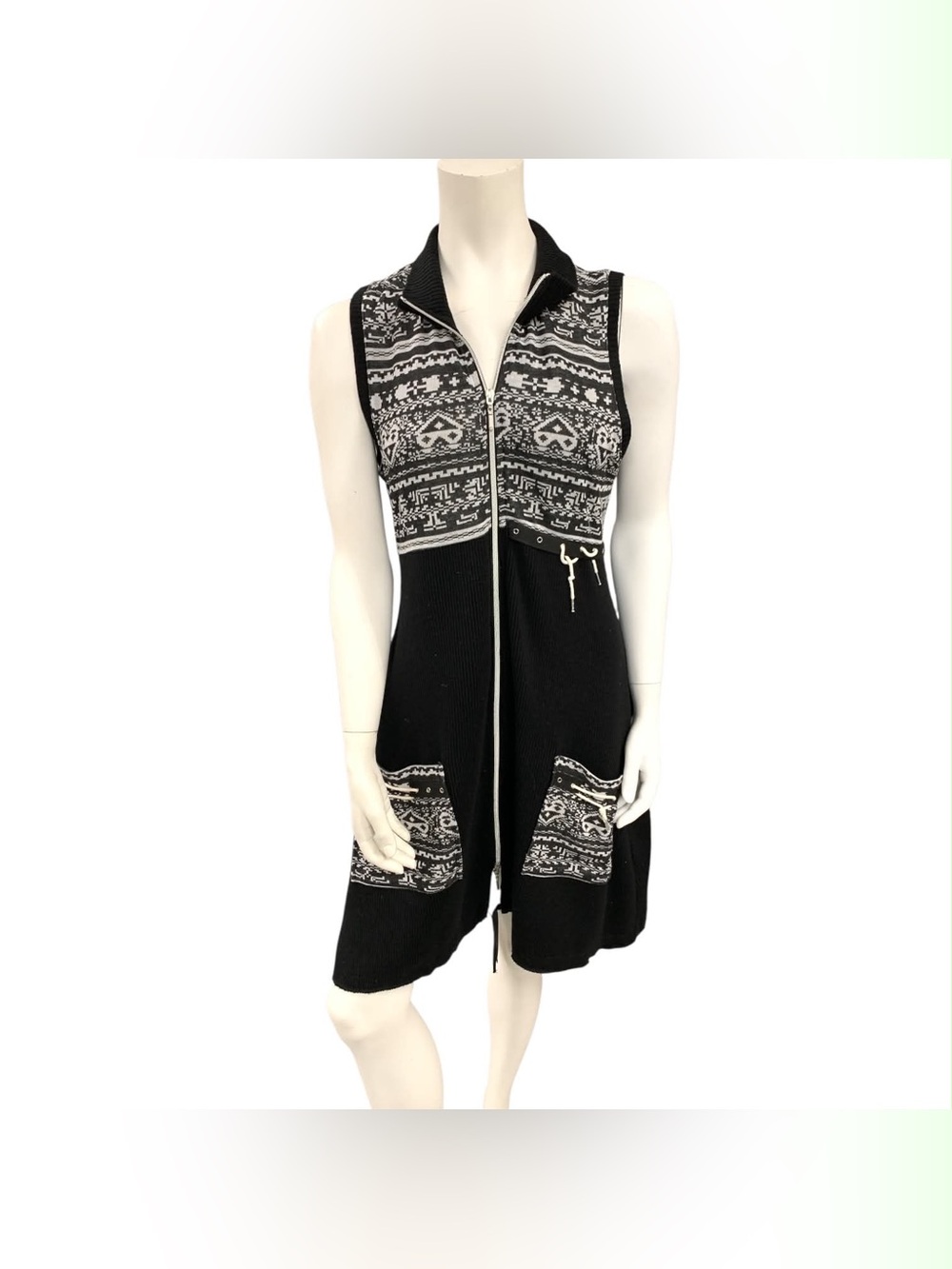 Vitrin Design Sleeveless Black Knit Zip-Front Dress with Nordic Pattern Size M
